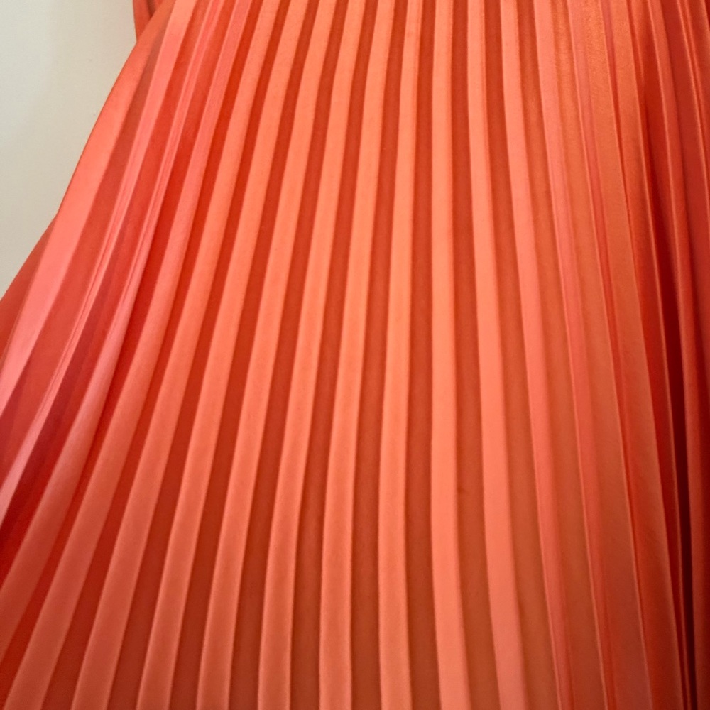 A.L.C. 
Hollie Pleated Empire-Waist Midi Dress - Picture 10 of 10